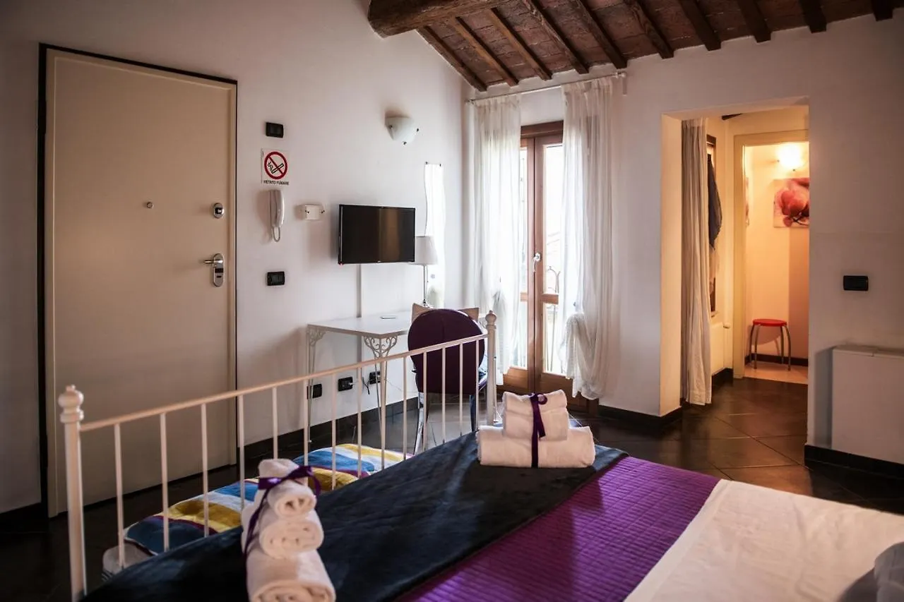 Couette-café L'Ippogrifo Apartment Ferrare