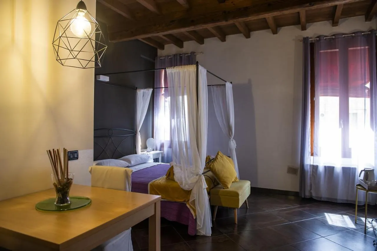 ** Couette-café L'Ippogrifo Apartment Ferrare Italie